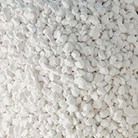 การบำบัดน้ำ 90% Trichloroisocyanuric Acid TCCA สระว่ายน้ำเม็ดคลอรีน