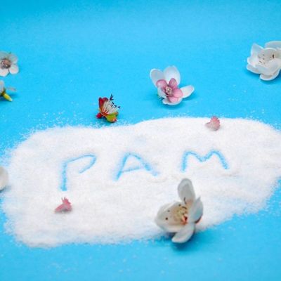 เคมีภัณฑ์ Polymer Cationic Polyacrylamide Flocculant WaterTreatment สำหรับโรงล้างทราย